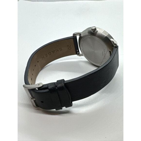 Skagen Hagen SKW6335 Women\'s Black Leather Analog Dial Quartz Wrist Watch JNA921